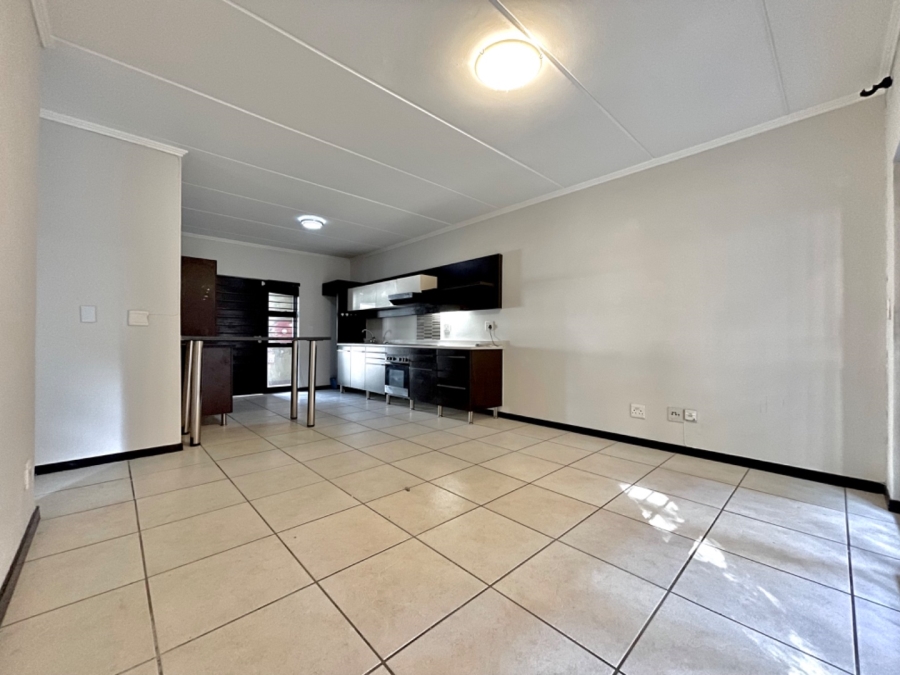 2 Bedroom Property for Sale in Douglasdale Gauteng