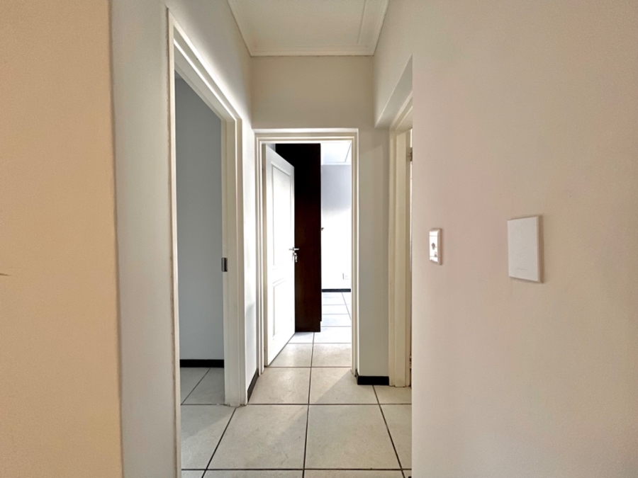 2 Bedroom Property for Sale in Douglasdale Gauteng