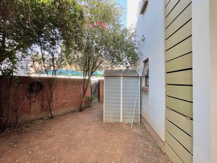 2 Bedroom Property for Sale in Douglasdale Gauteng
