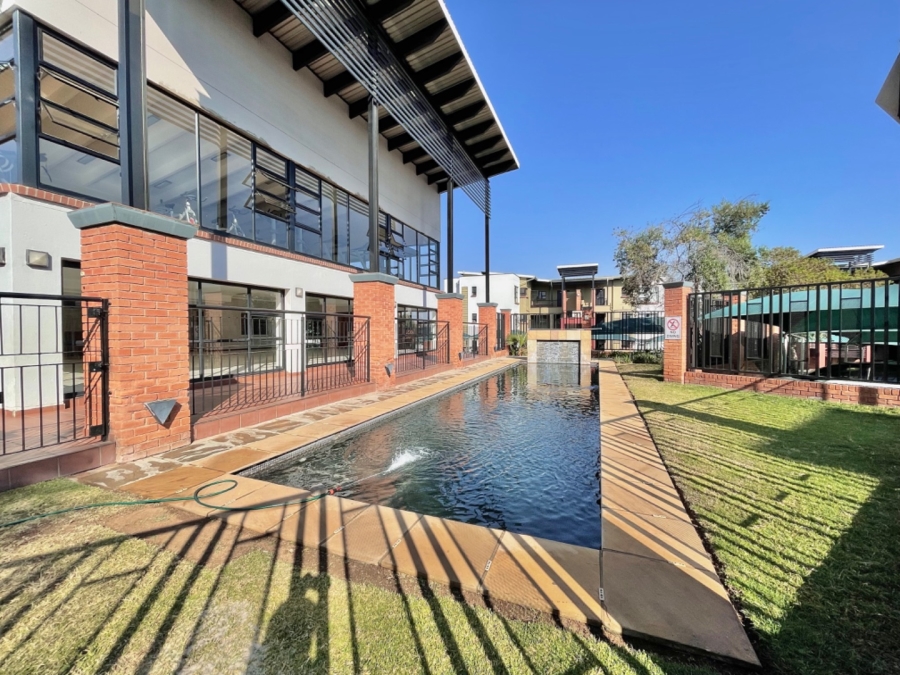 2 Bedroom Property for Sale in Douglasdale Gauteng