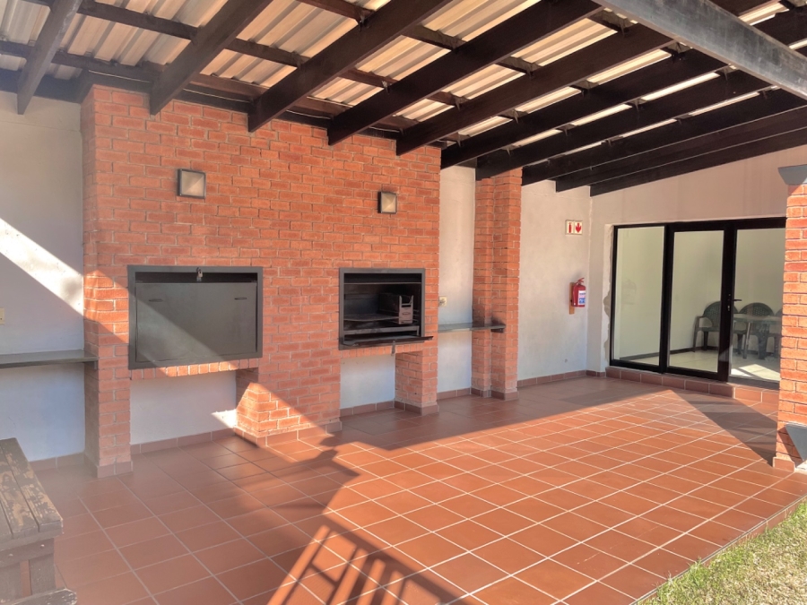 2 Bedroom Property for Sale in Douglasdale Gauteng