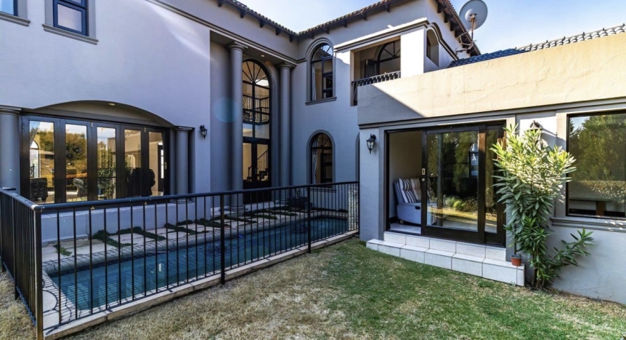 4 Bedroom Property for Sale in Blue Valley Golf Estate Gauteng