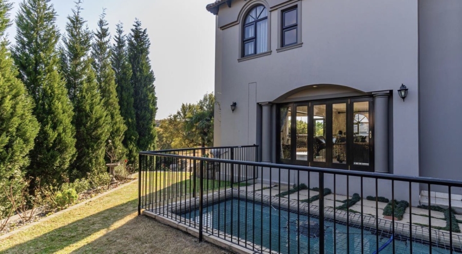 4 Bedroom Property for Sale in Blue Valley Golf Estate Gauteng