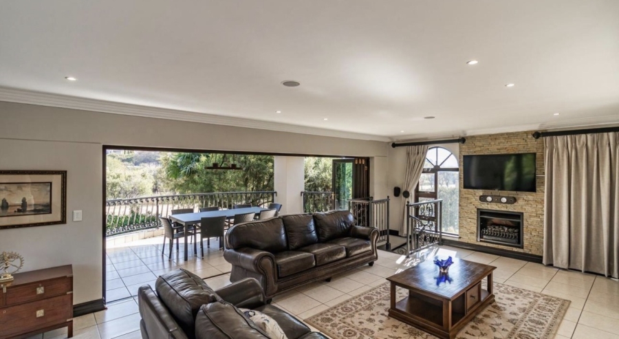 4 Bedroom Property for Sale in Blue Valley Golf Estate Gauteng