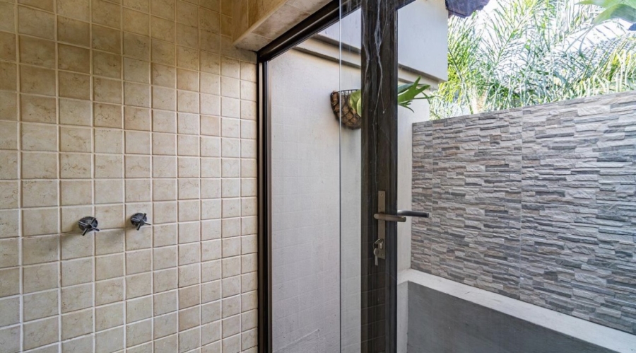 4 Bedroom Property for Sale in Blue Valley Golf Estate Gauteng