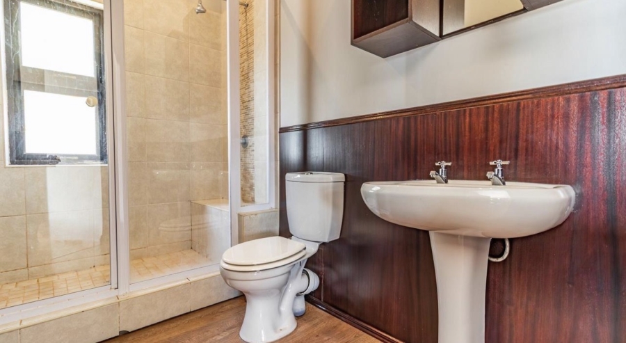 4 Bedroom Property for Sale in Blue Valley Golf Estate Gauteng