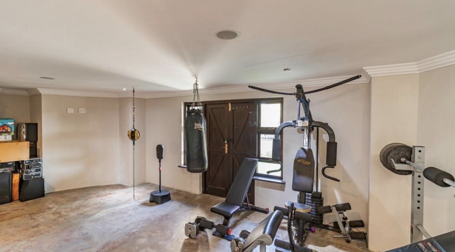4 Bedroom Property for Sale in Blue Valley Golf Estate Gauteng