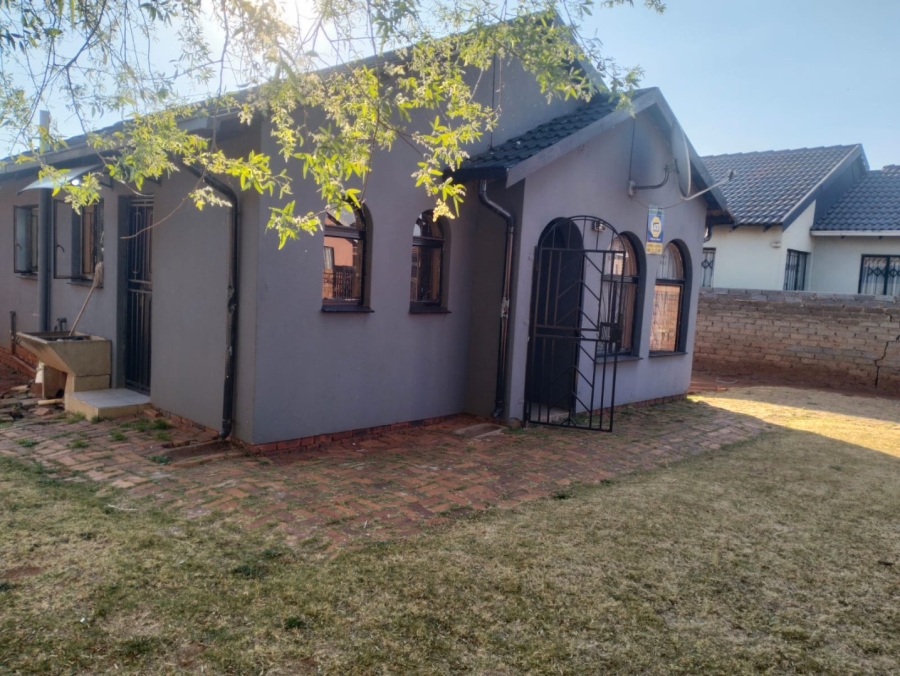 3 Bedroom Property for Sale in Vosloorus Gauteng