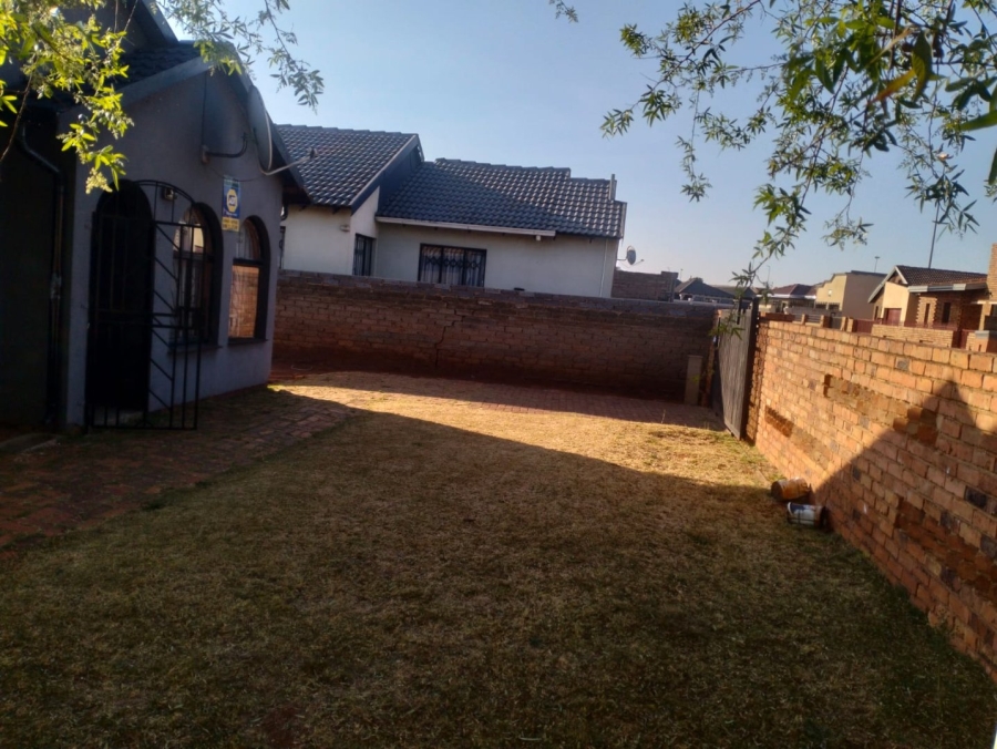 3 Bedroom Property for Sale in Vosloorus Gauteng