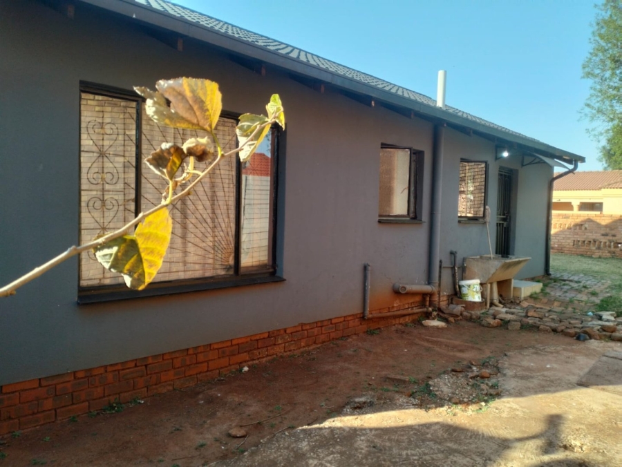 3 Bedroom Property for Sale in Vosloorus Gauteng