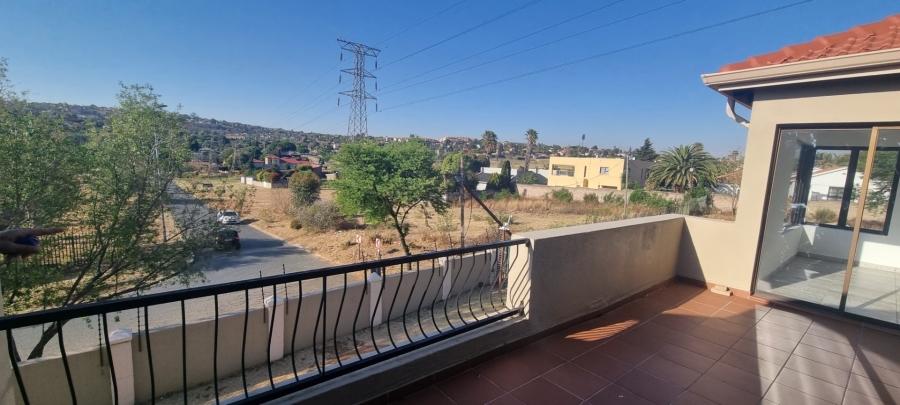 2 Bedroom Property for Sale in Winchester Hills Gauteng