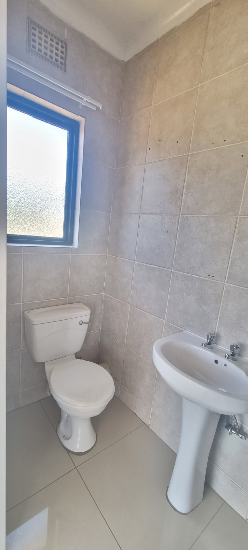 2 Bedroom Property for Sale in Winchester Hills Gauteng