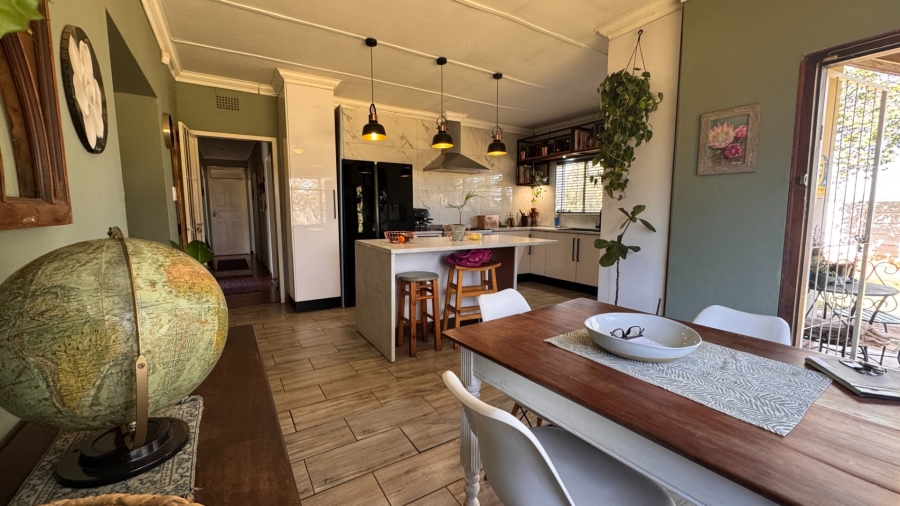 5 Bedroom Property for Sale in Three Rivers Gauteng