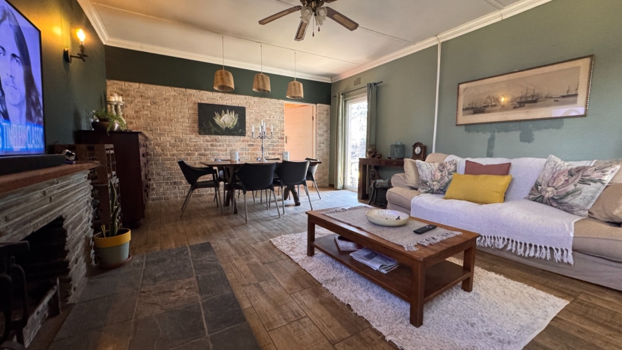 5 Bedroom Property for Sale in Three Rivers Gauteng