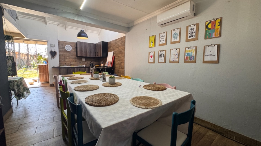 5 Bedroom Property for Sale in Three Rivers Gauteng