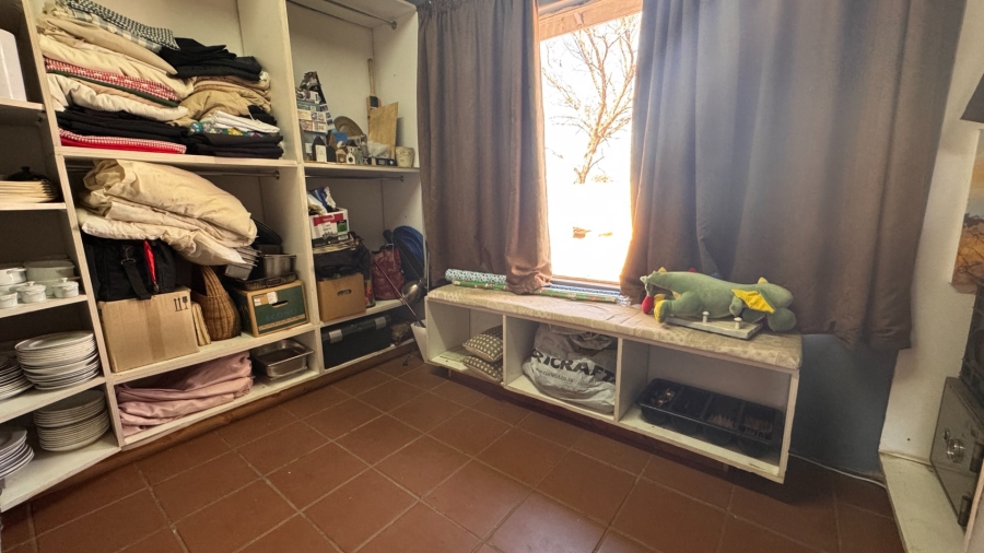 5 Bedroom Property for Sale in Three Rivers Gauteng
