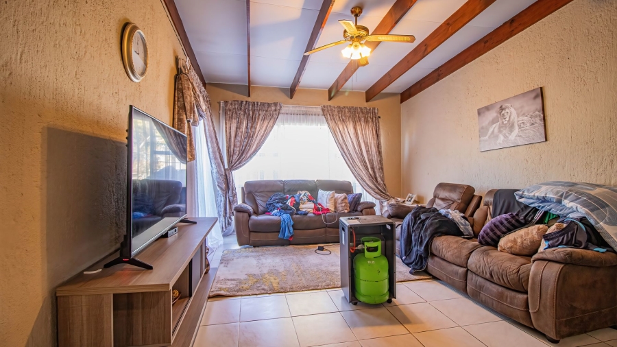 3 Bedroom Property for Sale in Klopperpark Gauteng