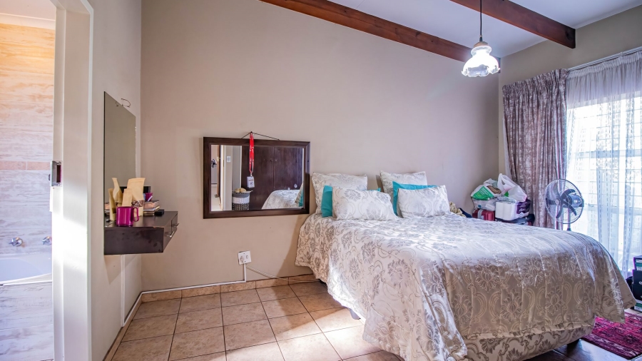 3 Bedroom Property for Sale in Klopperpark Gauteng