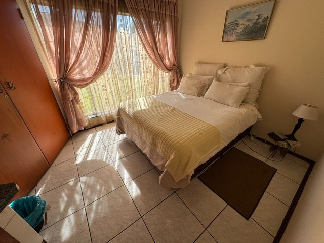 4 Bedroom Property for Sale in Glen Marais Gauteng