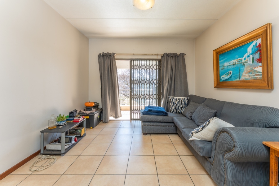 1 Bedroom Property for Sale in Greenstone Hill Gauteng