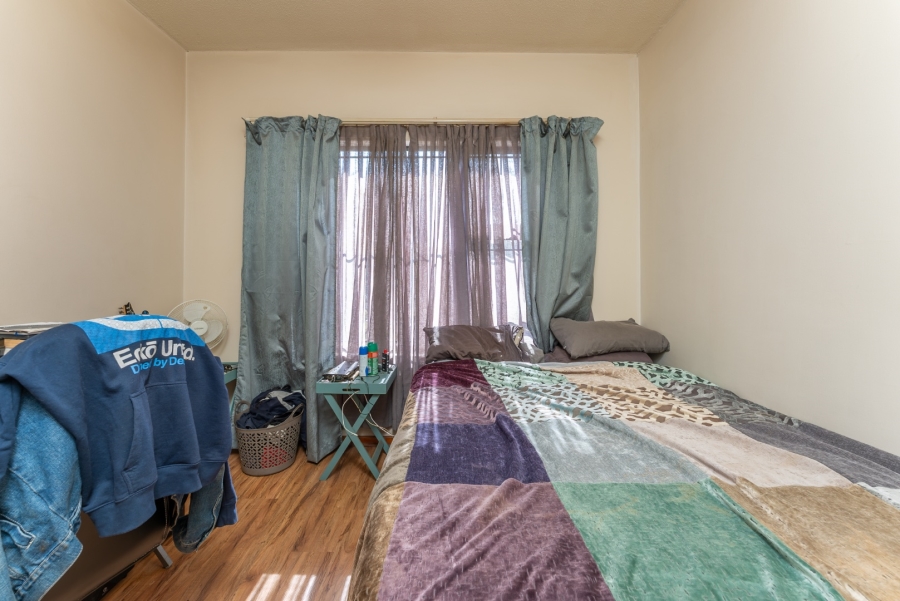 1 Bedroom Property for Sale in Greenstone Hill Gauteng