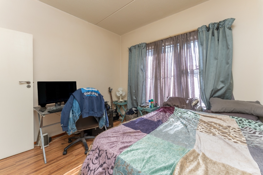 1 Bedroom Property for Sale in Greenstone Hill Gauteng