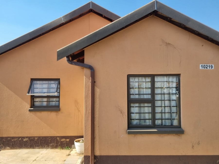 To Let 3 Bedroom Property for Rent in Windmill Park Gauteng