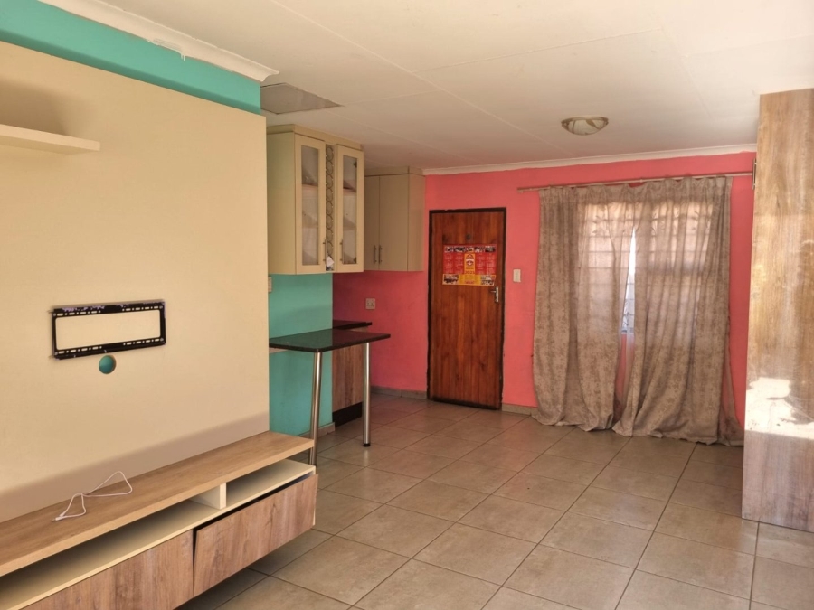 To Let 3 Bedroom Property for Rent in Windmill Park Gauteng