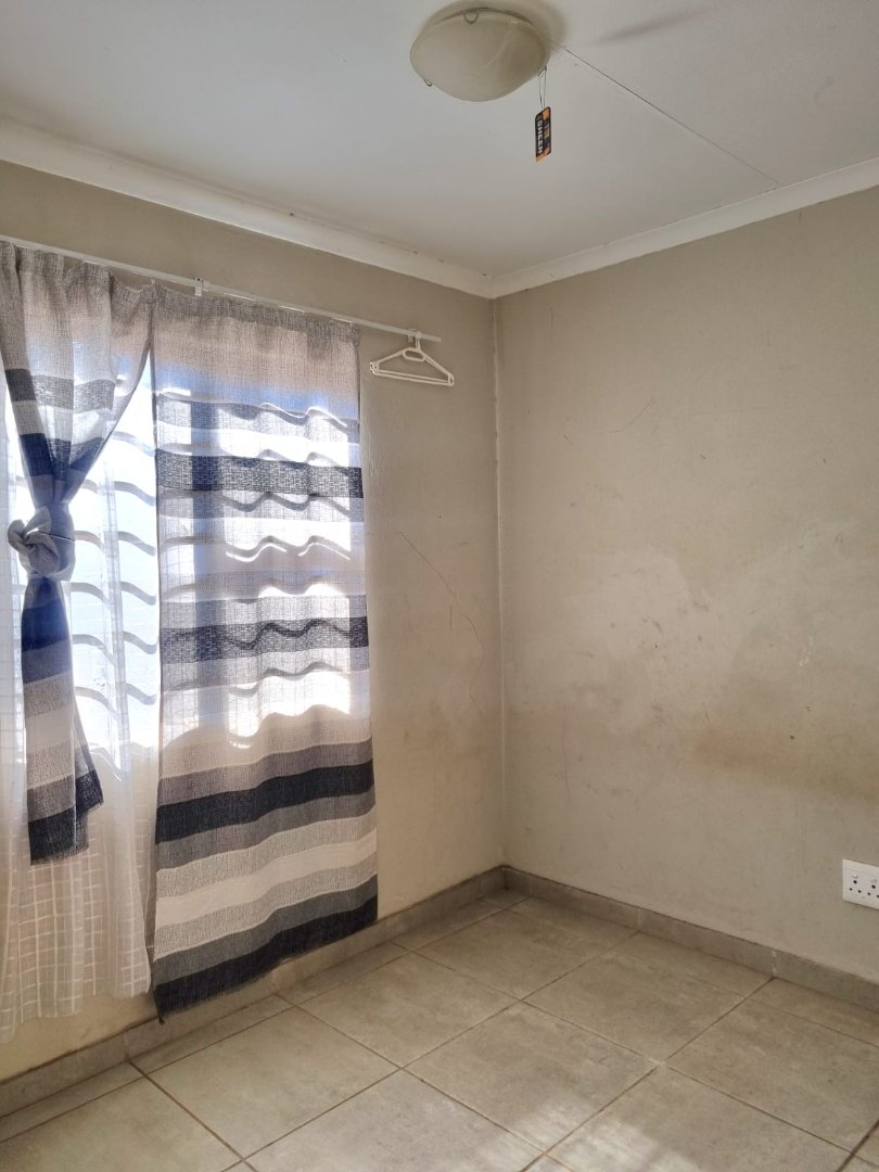 To Let 3 Bedroom Property for Rent in Windmill Park Gauteng