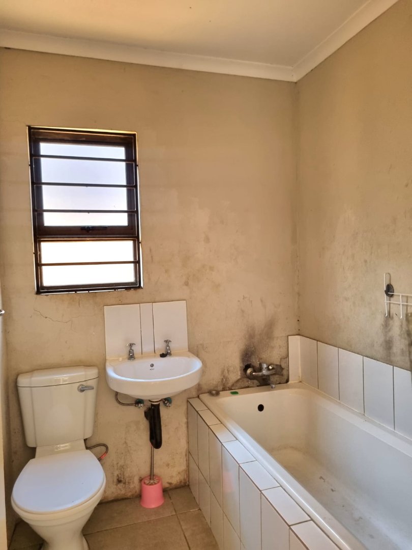 To Let 3 Bedroom Property for Rent in Windmill Park Gauteng