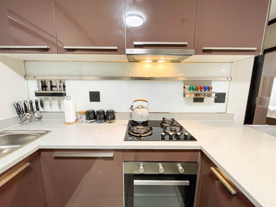 To Let 2 Bedroom Property for Rent in Blue Hills Gauteng