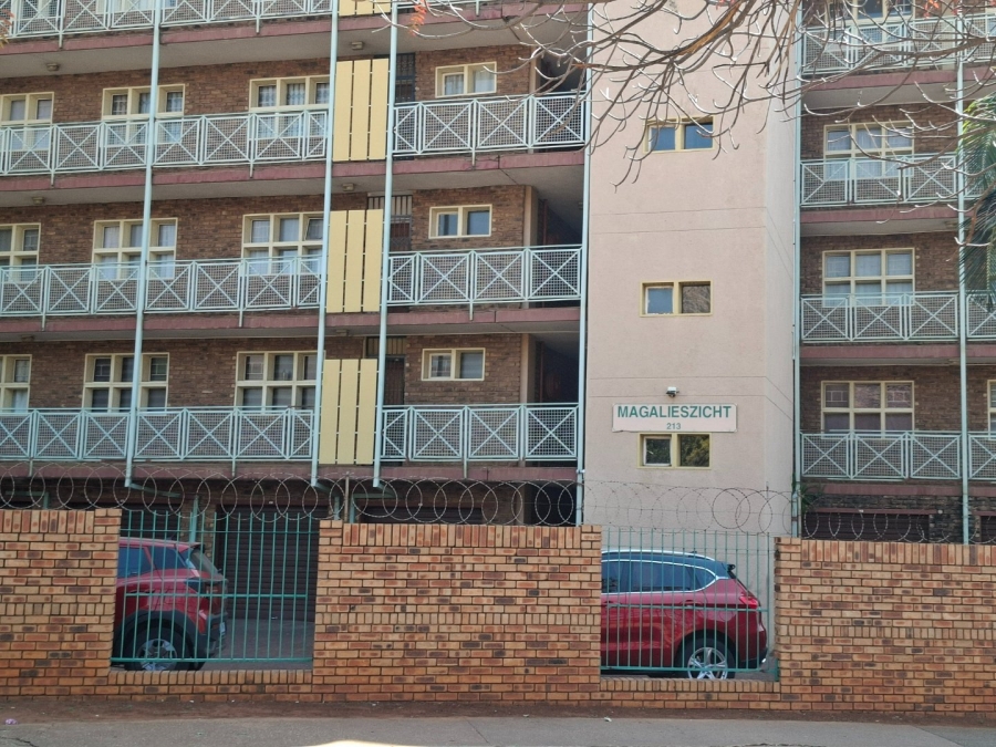 To Let 1 Bedroom Property for Rent in Pretoria North Gauteng
