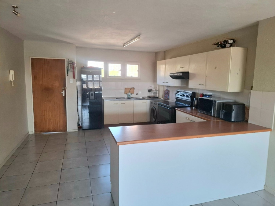 To Let 1 Bedroom Property for Rent in Pretoria North Gauteng