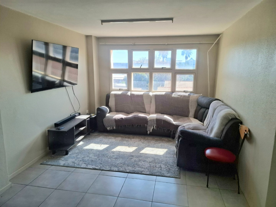 To Let 1 Bedroom Property for Rent in Pretoria North Gauteng