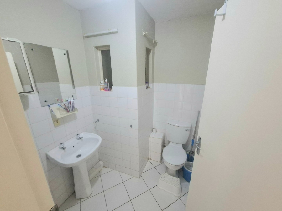 To Let 1 Bedroom Property for Rent in Pretoria North Gauteng