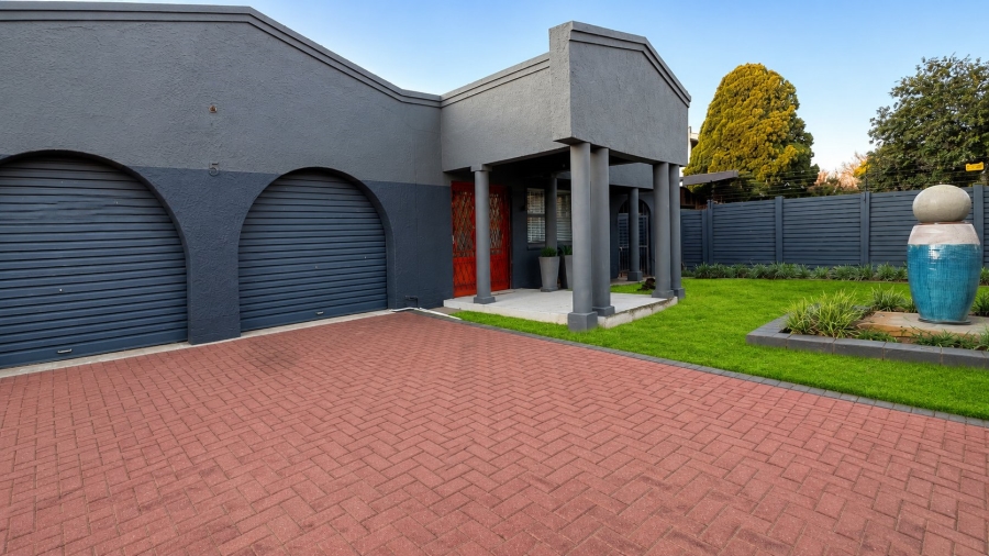 4 Bedroom Property for Sale in Risiville Gauteng