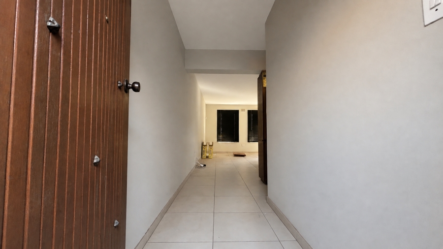3 Bedroom Property for Sale in Three Rivers Proper Gauteng