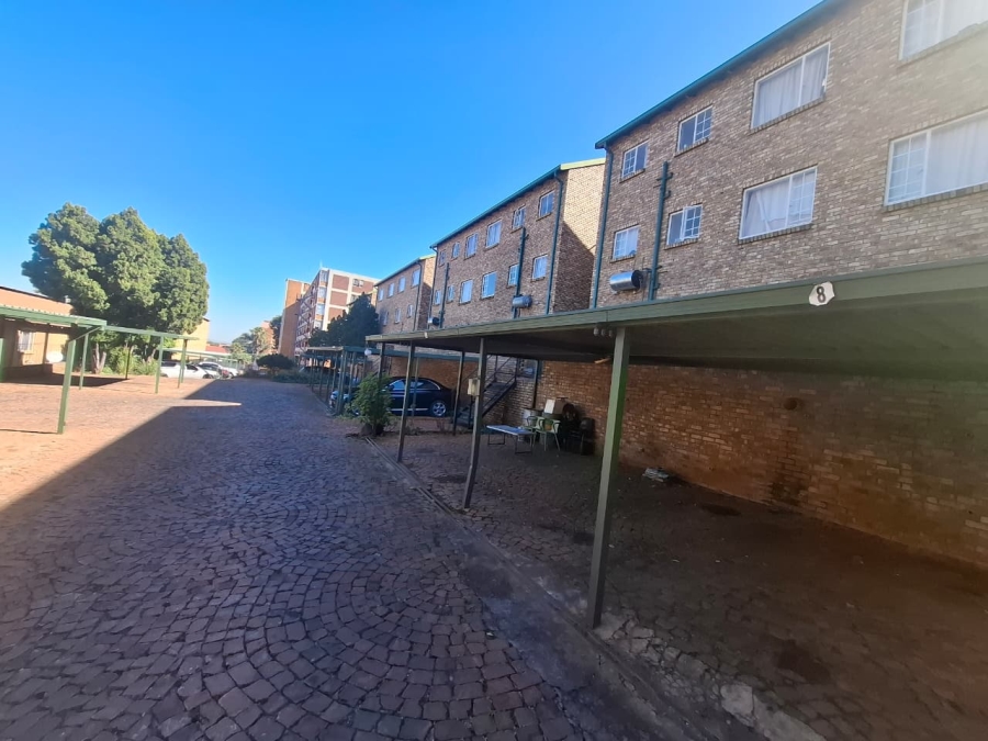 To Let 1 Bedroom Property for Rent in Wonderboom South Gauteng