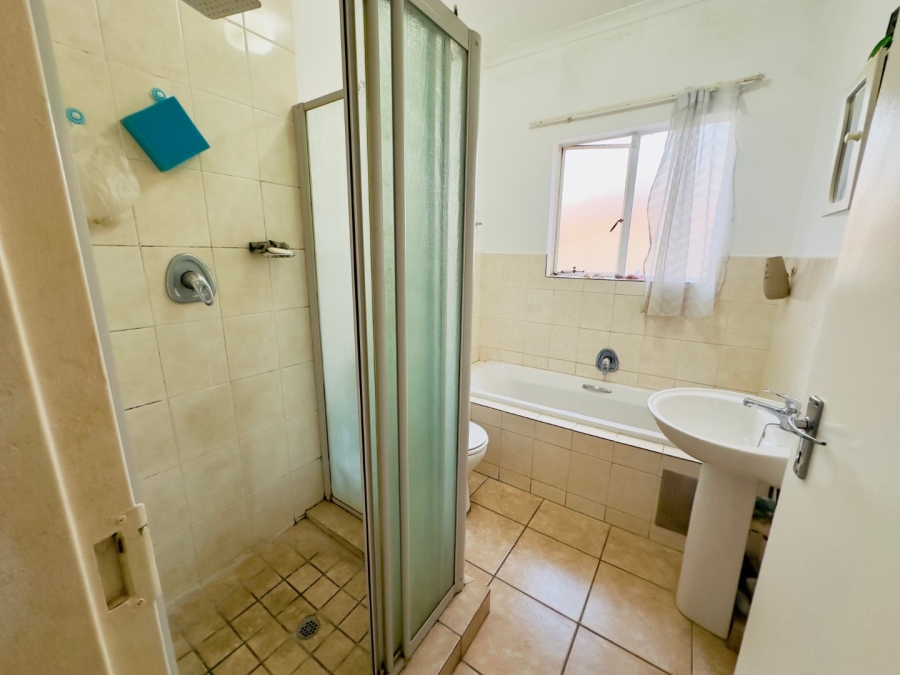 2 Bedroom Property for Sale in Zandspruit Gauteng
