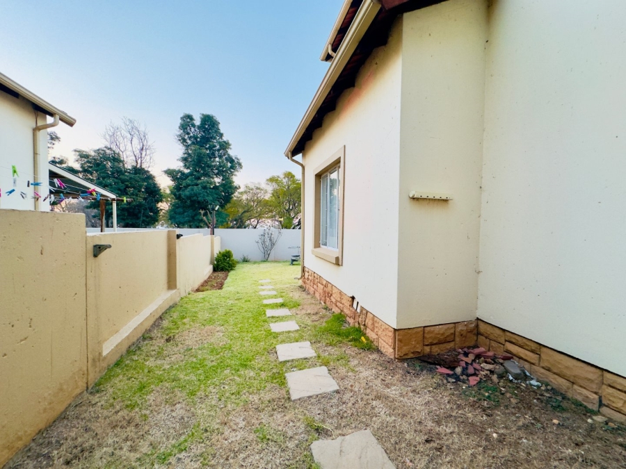 2 Bedroom Property for Sale in Zandspruit Gauteng