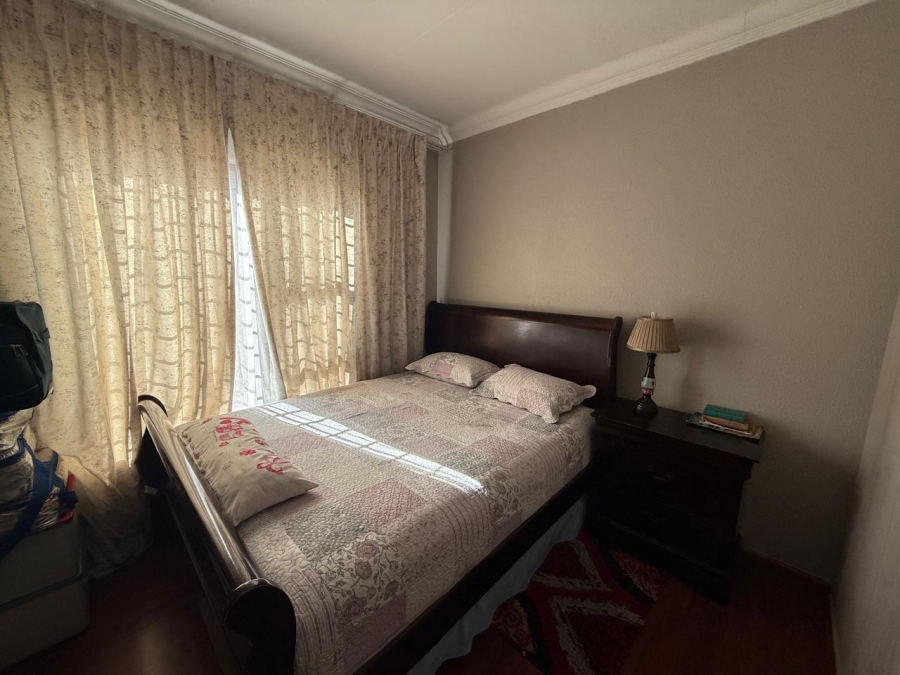 3 Bedroom Property for Sale in South Crest Gauteng