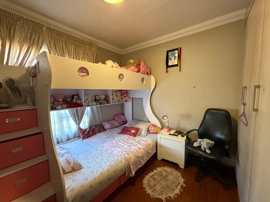 3 Bedroom Property for Sale in South Crest Gauteng