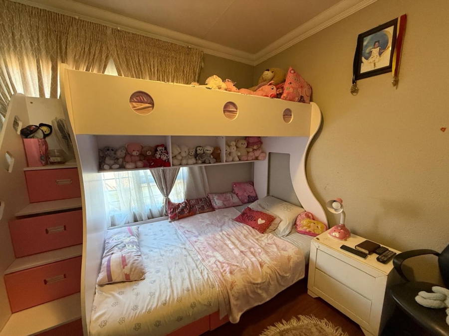 3 Bedroom Property for Sale in South Crest Gauteng