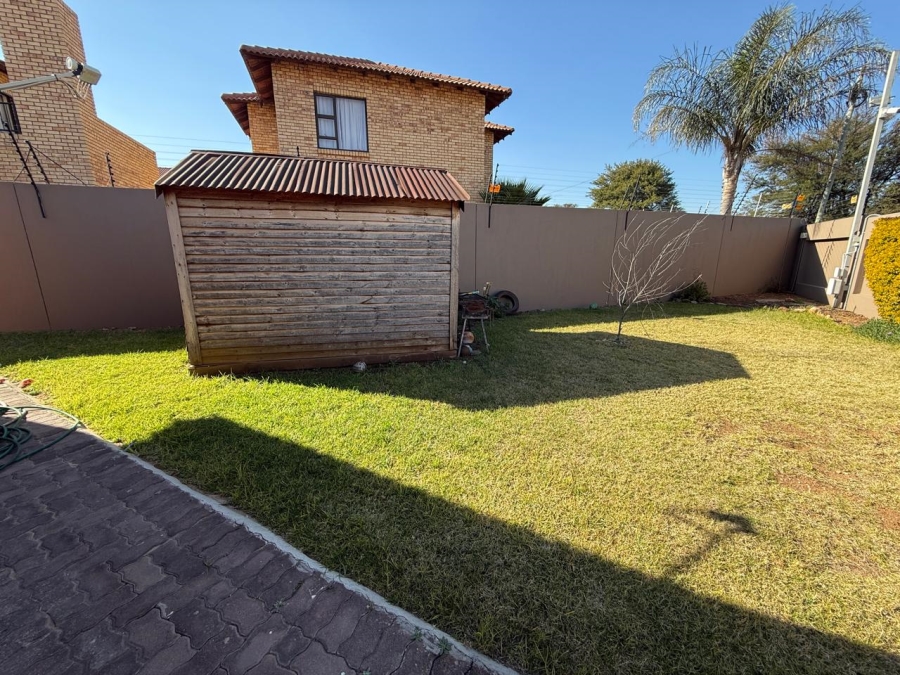 3 Bedroom Property for Sale in South Crest Gauteng