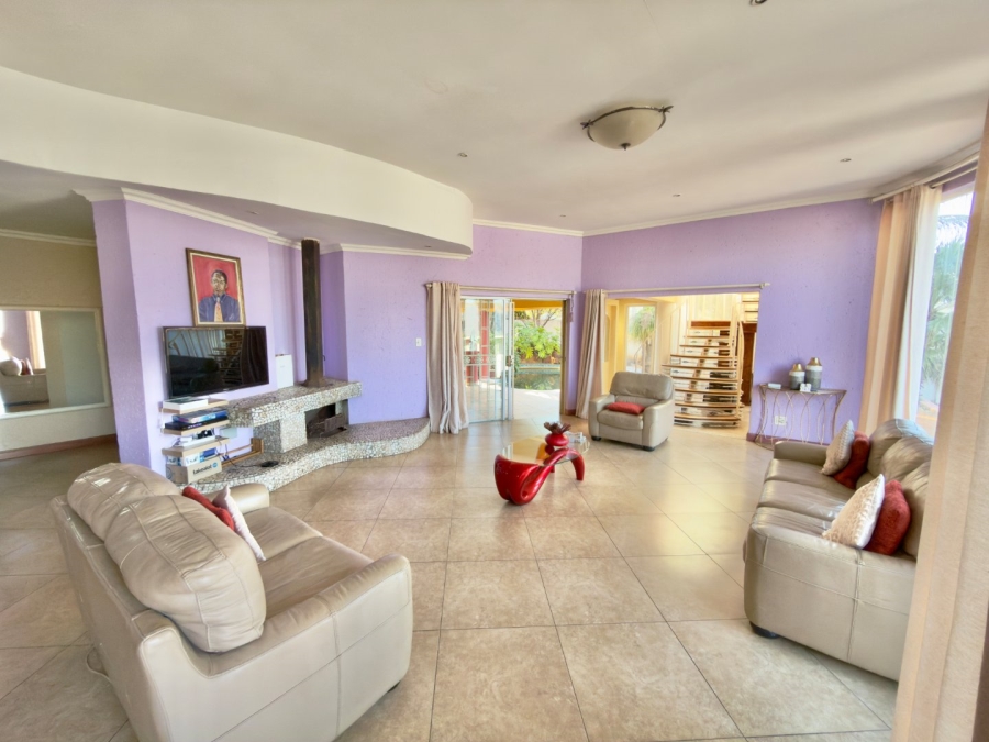 4 Bedroom Property for Sale in Glenvista Gauteng