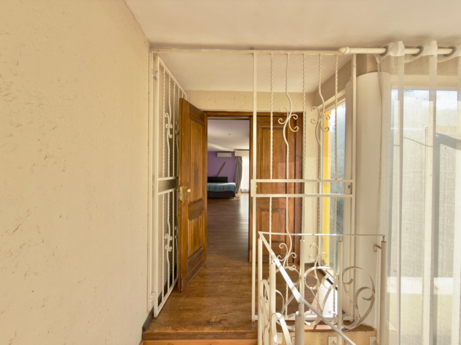 4 Bedroom Property for Sale in Glenvista Gauteng