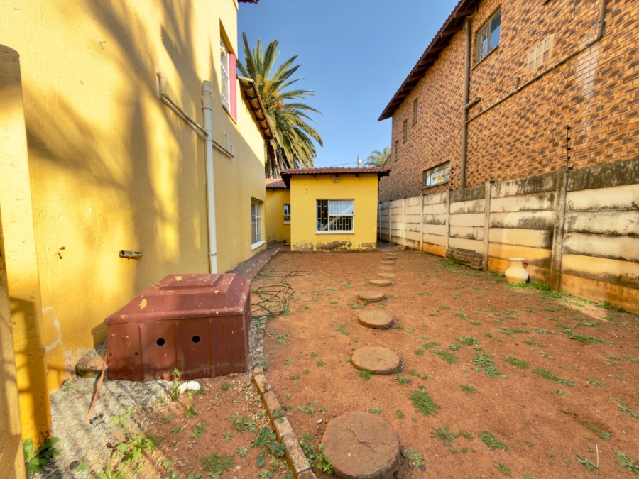4 Bedroom Property for Sale in Glenvista Gauteng