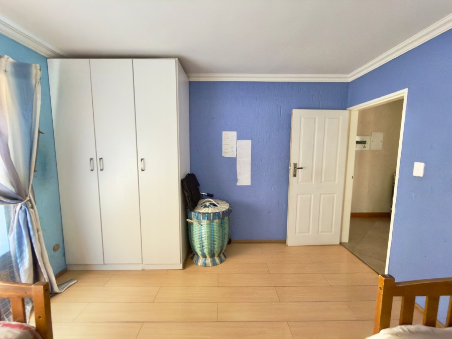 4 Bedroom Property for Sale in Glenvista Gauteng