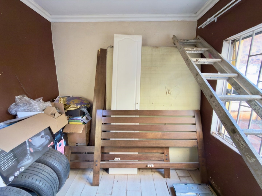 4 Bedroom Property for Sale in Glenvista Gauteng