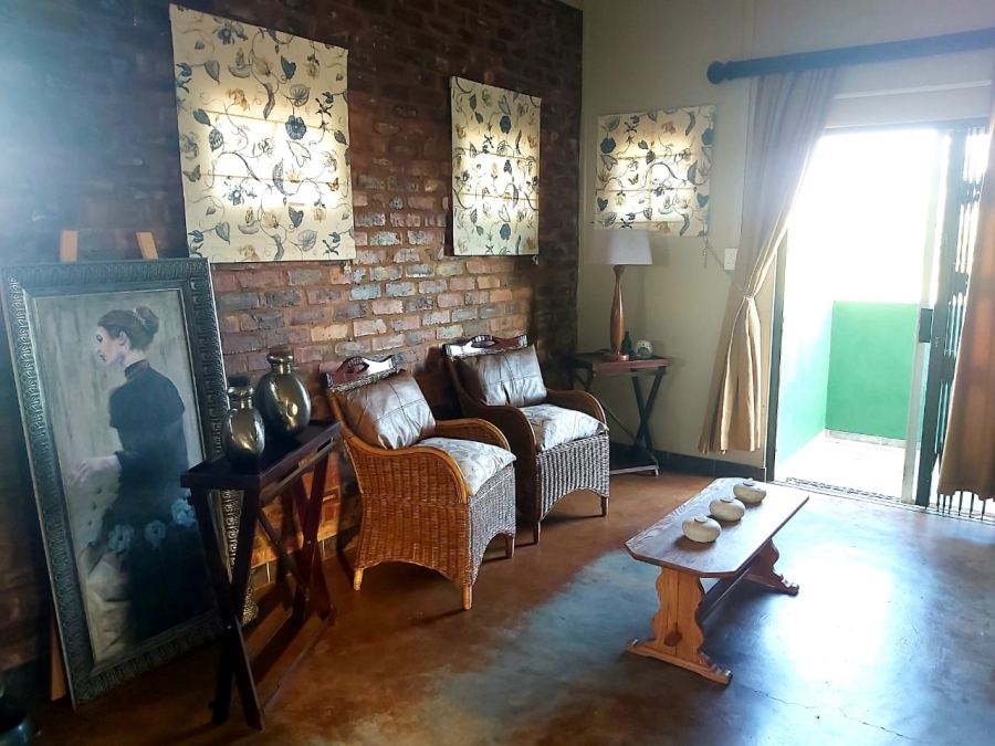 2 Bedroom Property for Sale in Grootfontein Country Estate Gauteng